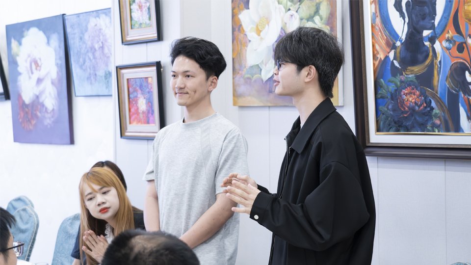 New Faces, Fast Start: How Rich Packing Helps New Hires Hit the Ground Running