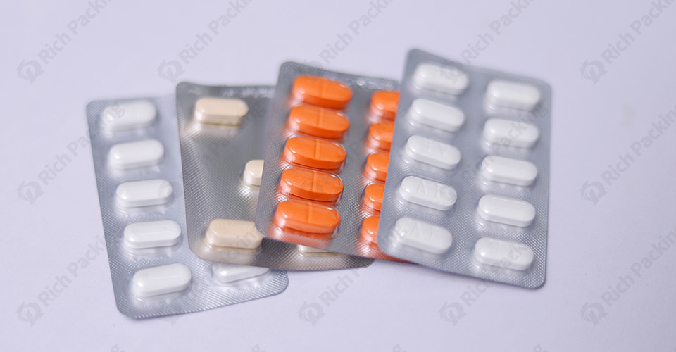 Esplorazione dei vantaggi delle macchine blisteratrici in alluminio nel packaging moderno