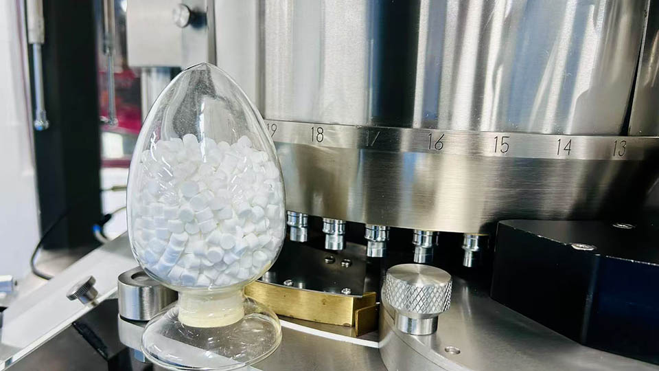 Unique Guide to Tablet Presses: How to Select A Tablet Press