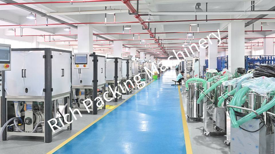 Laboratorio di produzione di macchine capsula